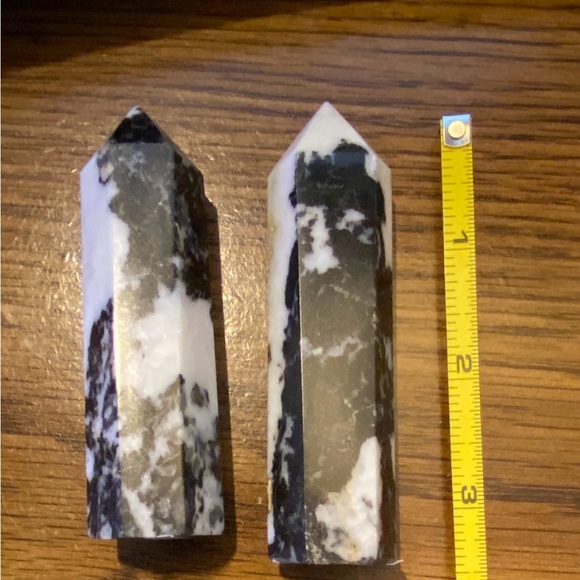 2 small Zebra Jasper Towers - Picture 2 of 16